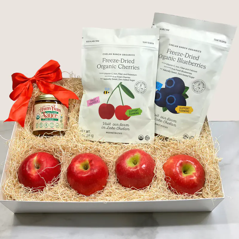 Vegan gift box with freeze-dried fruit